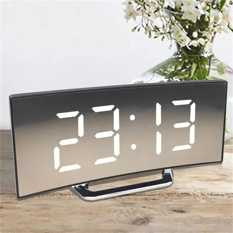 Horloge Digital LED incurvé