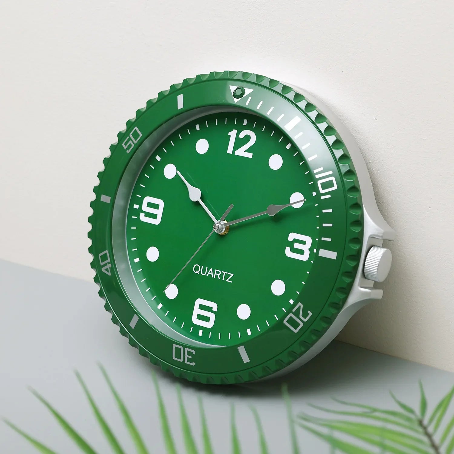 Horloge murale de luxe à quartz silencieuse