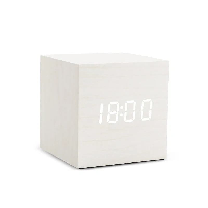 Horloge digital en bois