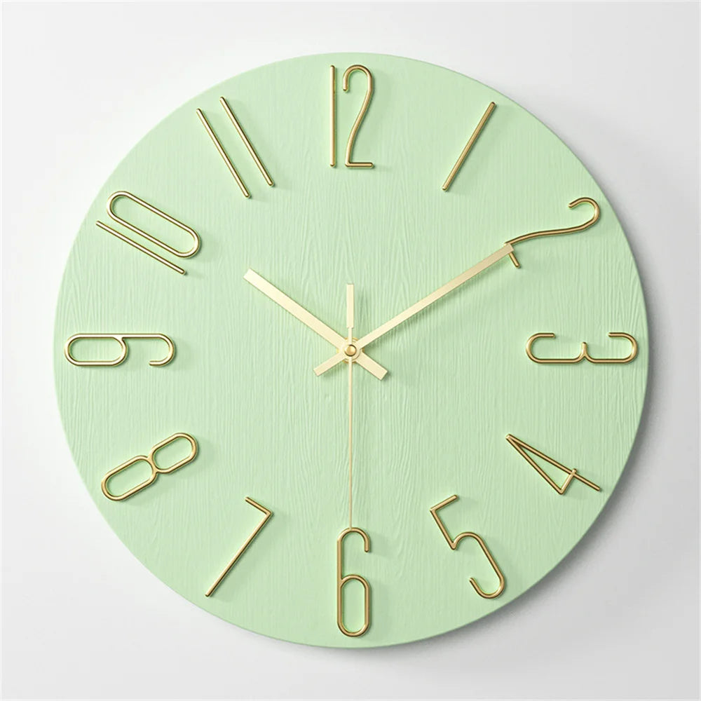 Horloge murale au design épuré