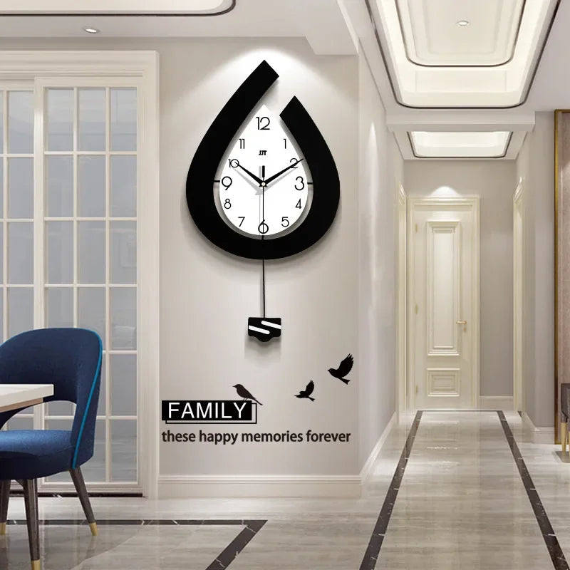 Horloge murale goutte d’eau stylisée