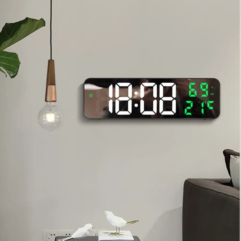 Horloge Digitale LED – Moderne et Multifonction