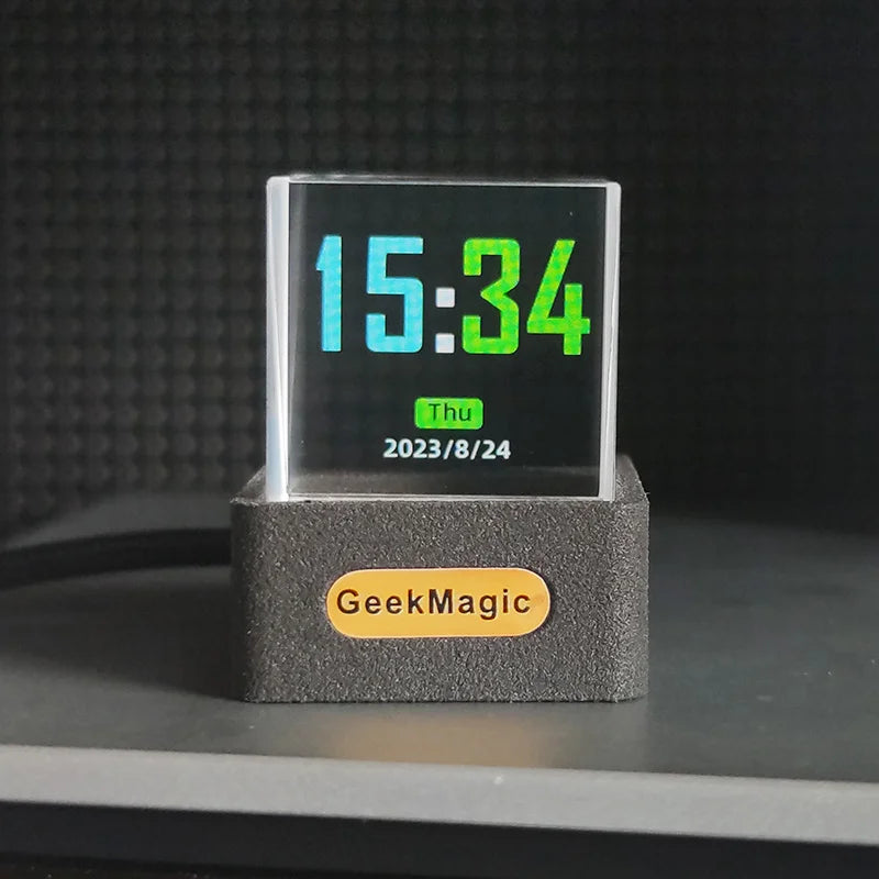 Horloge GeekMagic Cube de cristal