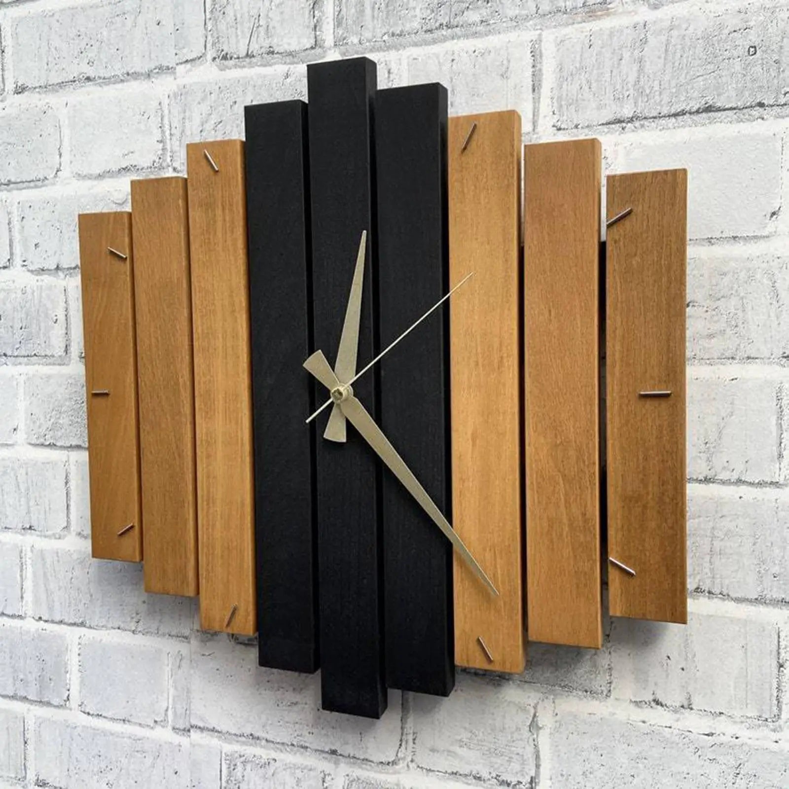 Horloge Murale Rustique – Bois Brut et Design Authentique