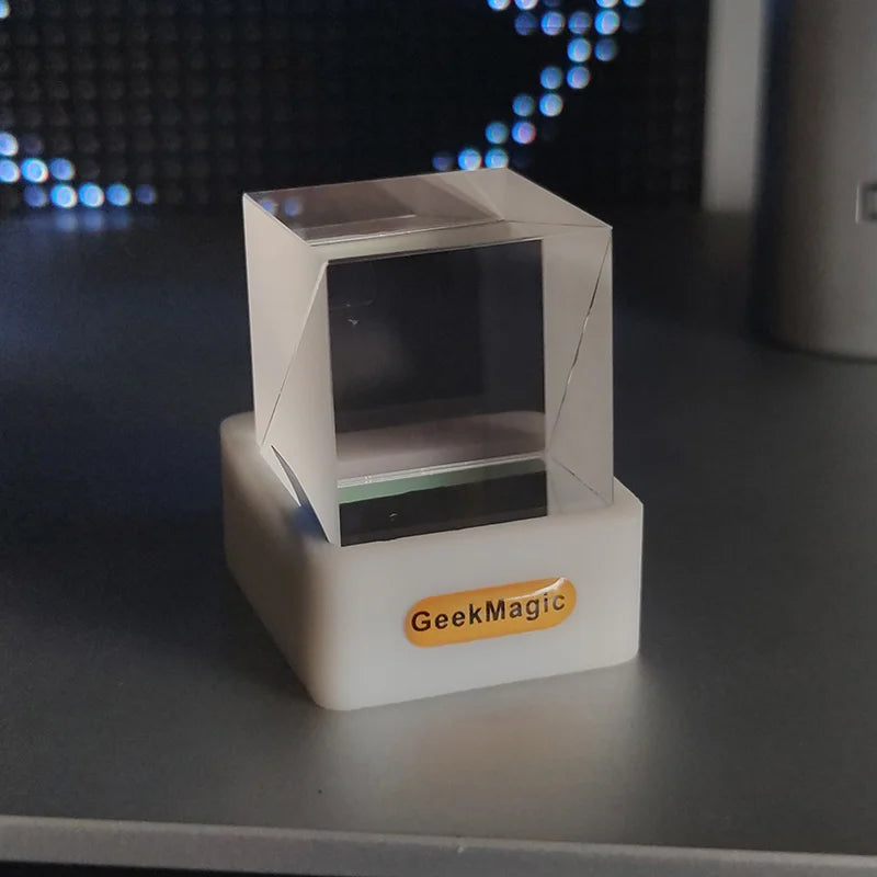 Horloge GeekMagic Cube de cristal