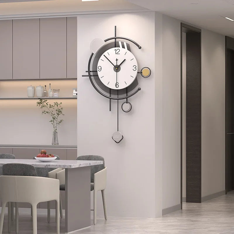 Horloge Murale Design en Bois Balançante