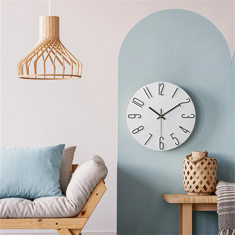 Horloge murale au design épuré