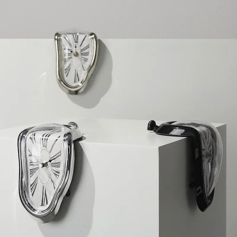 Horloge murale fondante